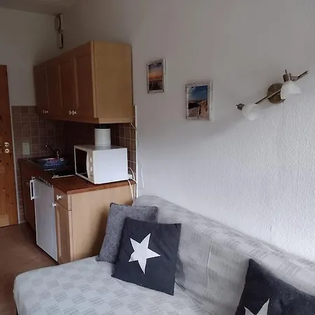 Super Gemuetliche, Helle Eckwohnung Unter Reet Apartment